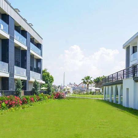 Side Square Hotel エクステリア 写真