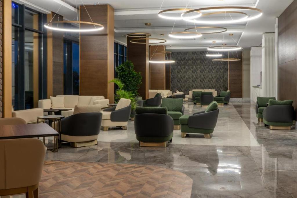 Side Square Hotel エクステリア 写真